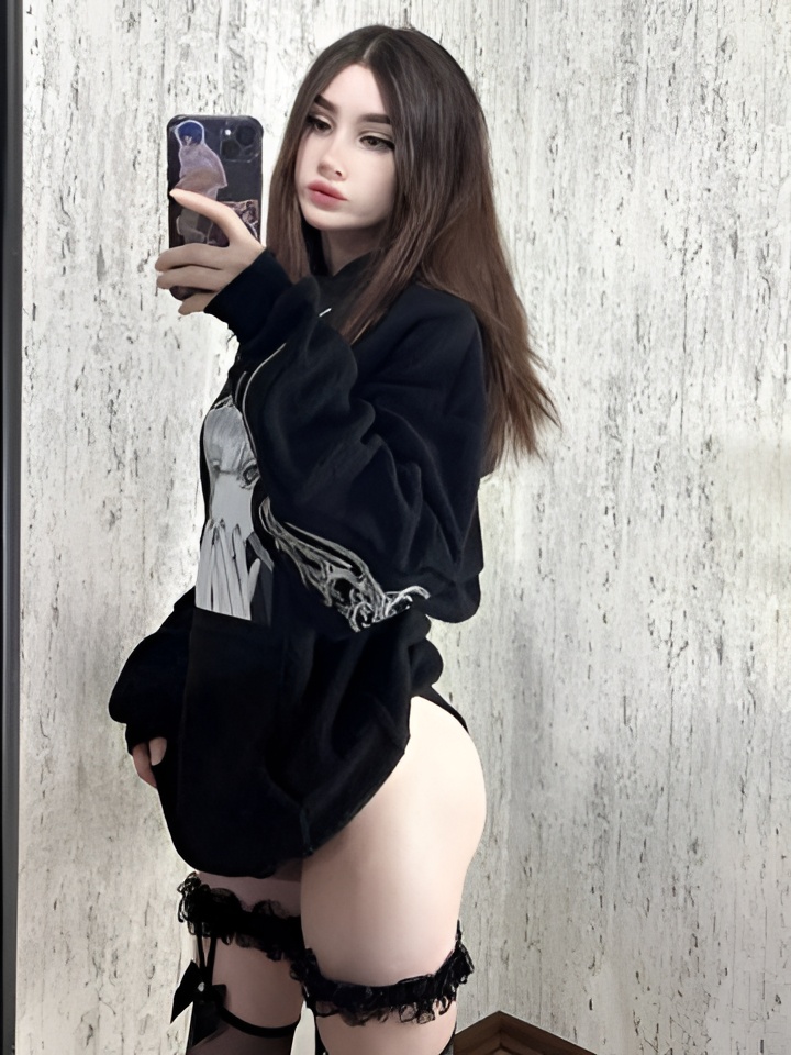 Карина привлекательная девушка из Гулькевичи цена от 3000 руб