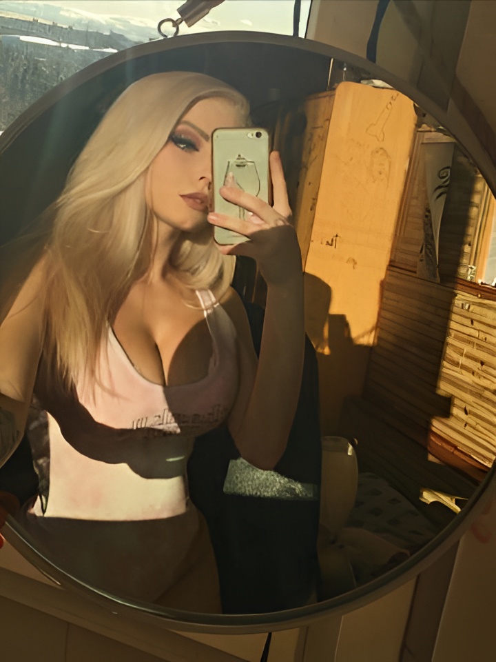 Индивидуалка Роксана, доступна для личного знакомства от 2500 руб