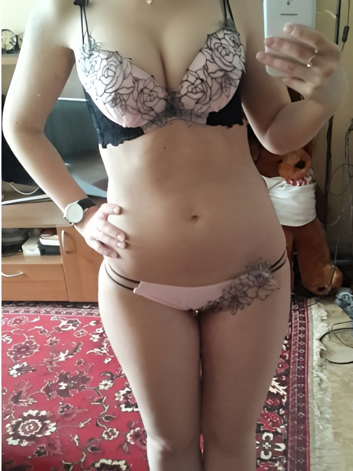 Софи привлекальеная девушка из Гулькевичи цена от 10000 руб