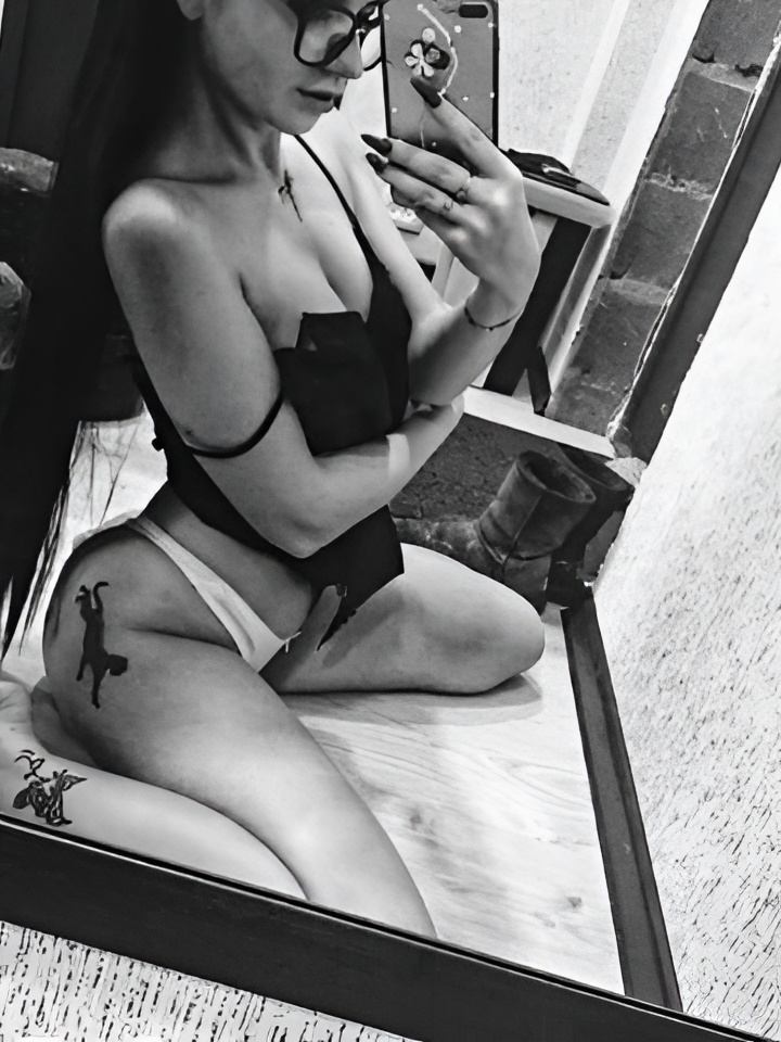 Устинья привлекальеная девушка из Гулькевичи цена от 4000 руб