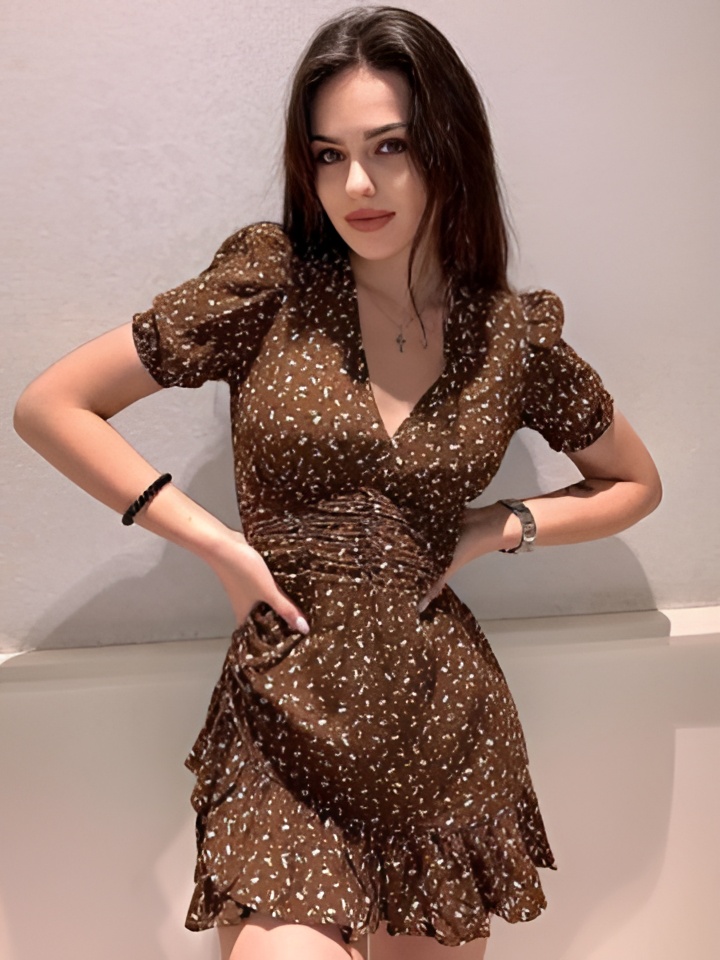 Юлия привлекальеная девушка из Гулькевичи цена от 2000 руб