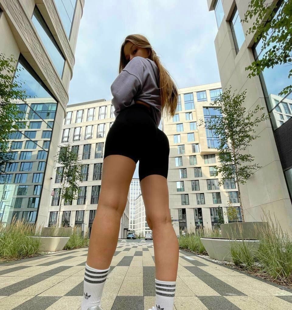 Рита привлекальеная девушка из Гулькевичи цена от 3000 руб