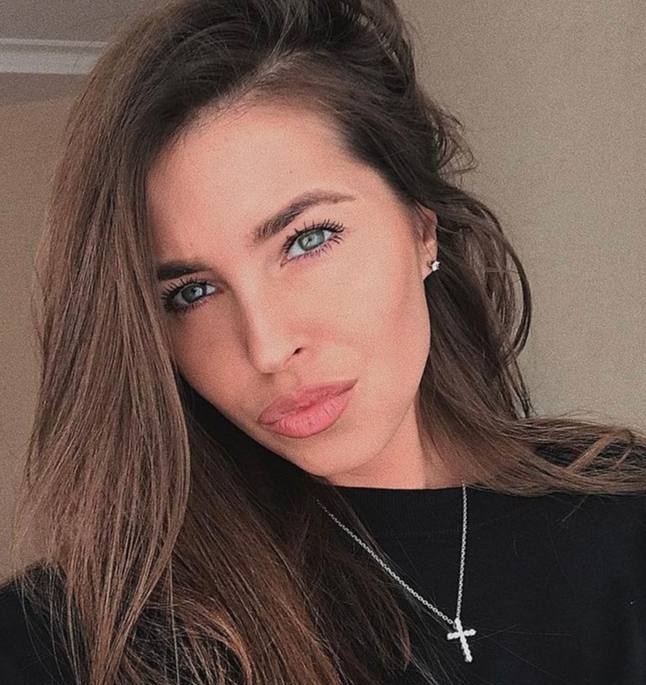 Ираида привлекальеная девушка из Гулькевичи цена от 6000 руб