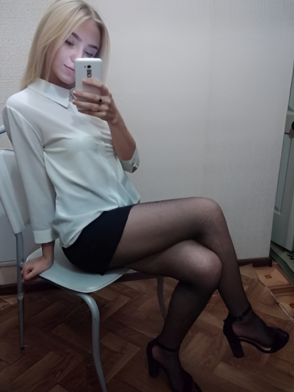 Елизавета привлекательная девушка из Гулькевичи цена от 2500 руб