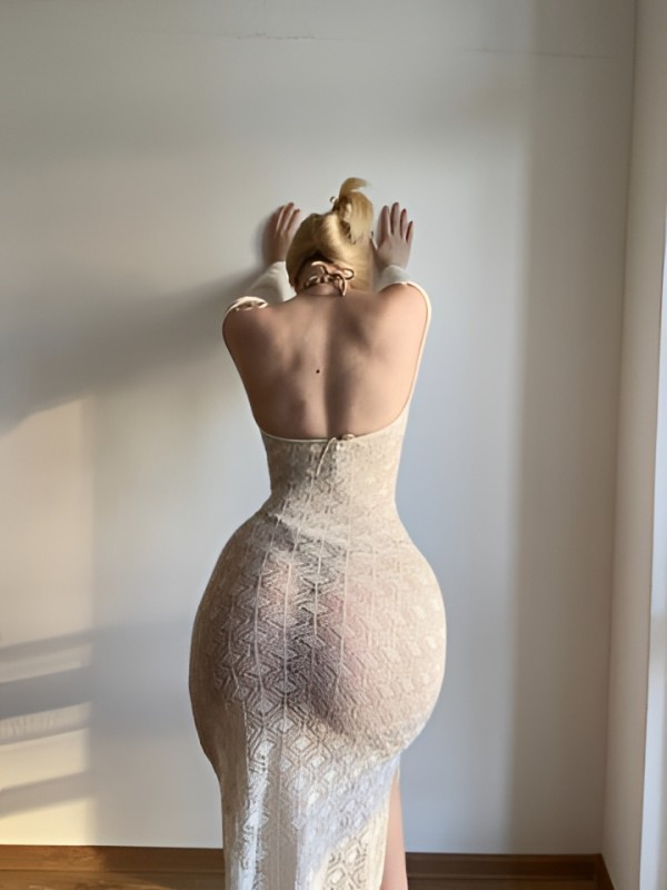 Эмма привлекательная девушка из Гулькевичи цена от 3000 руб