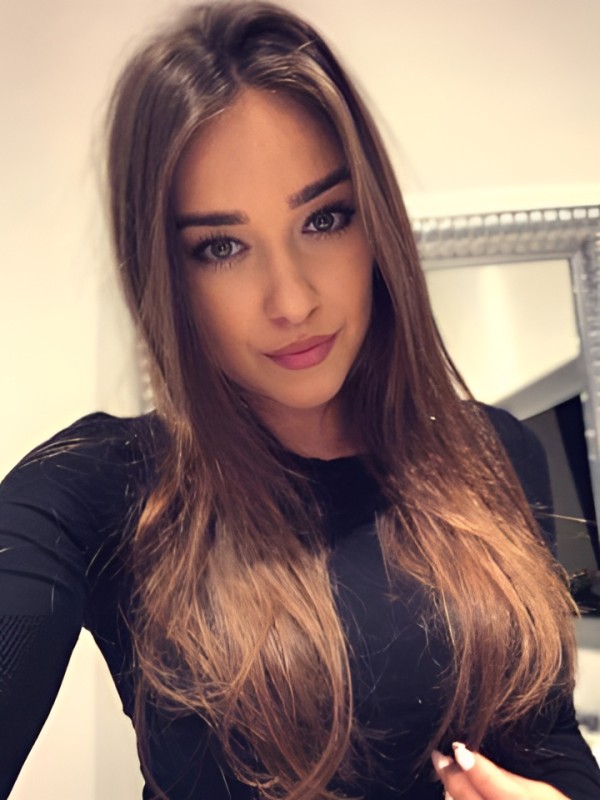 София привлекательная девушка из Гулькевичи цена от 2000 руб